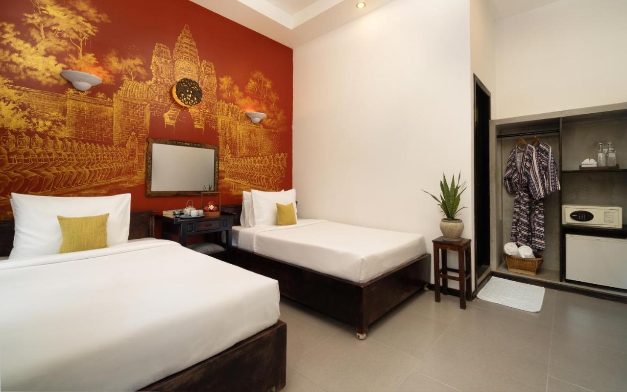 The Urban Hotel Siem Reap Bagian luar foto