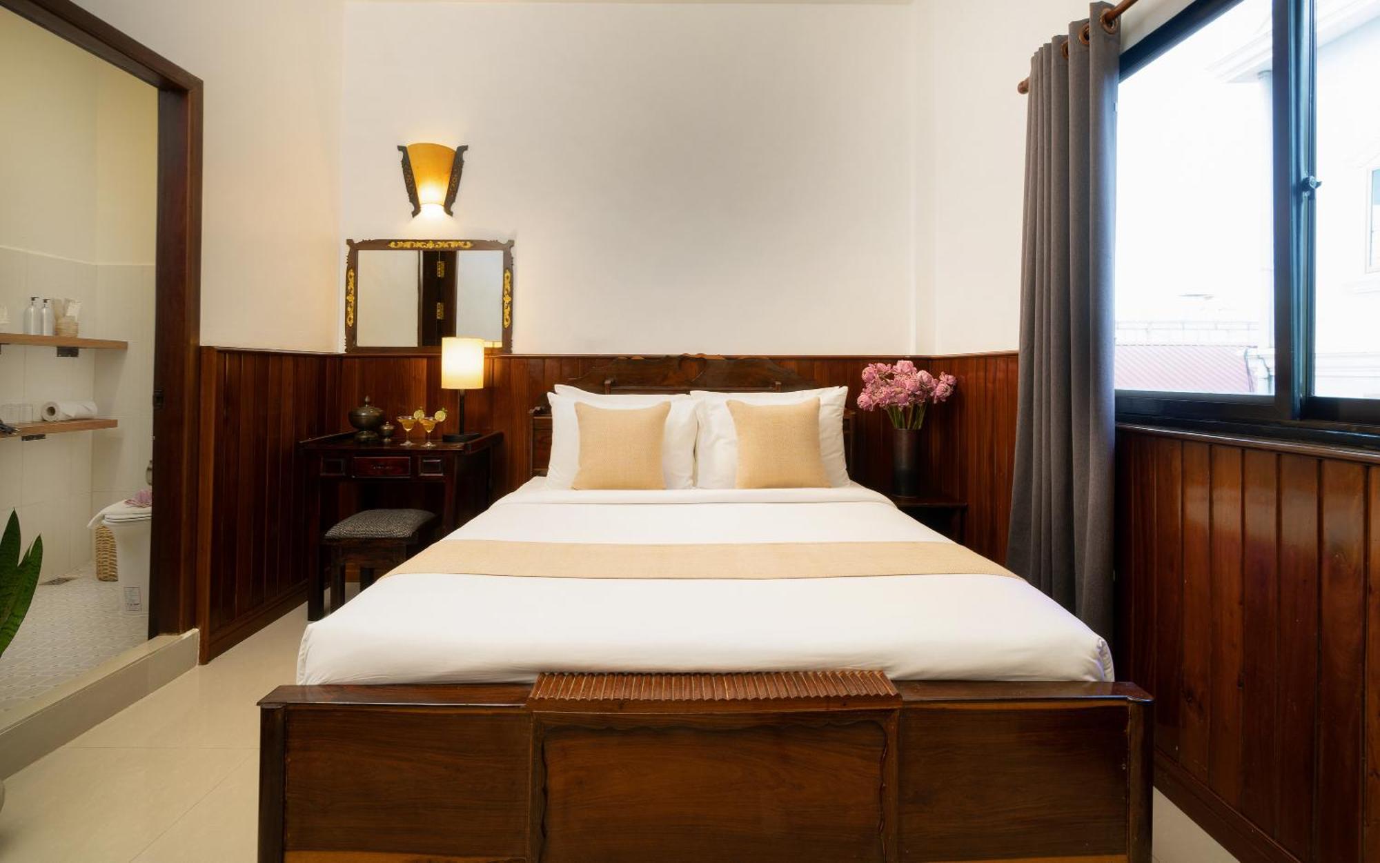 The Urban Hotel Siem Reap Bagian luar foto