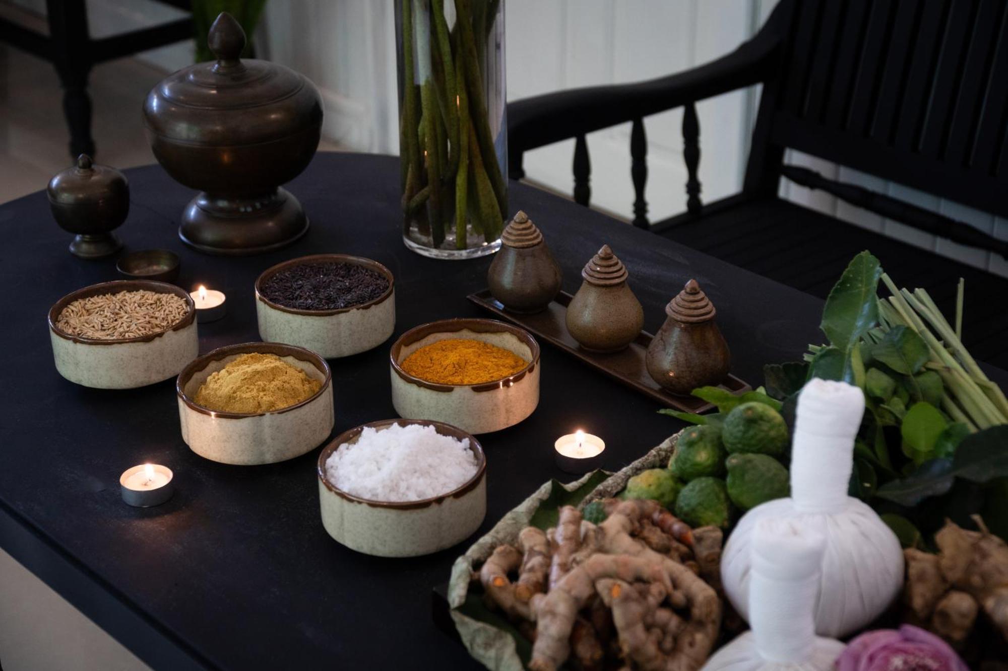 The Urban Hotel Siem Reap Bagian luar foto